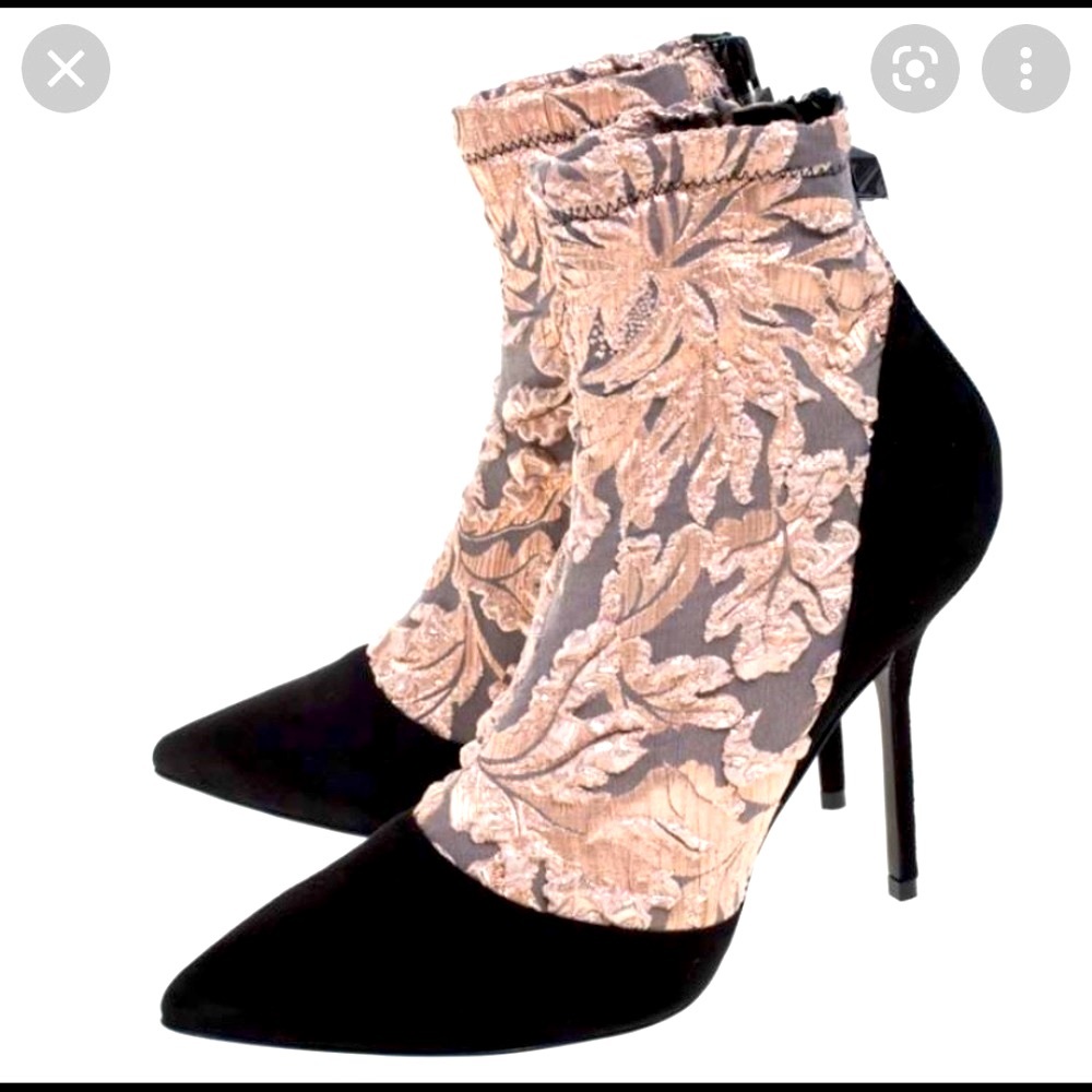 Elegant Black and Cream Women's Stiletto Boots